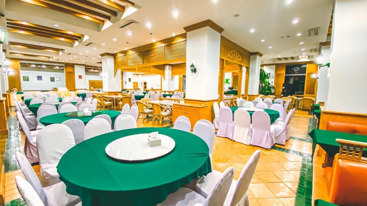 K Park Grand Hotel Sha Plus Certified Surat Thani Bagian luar foto