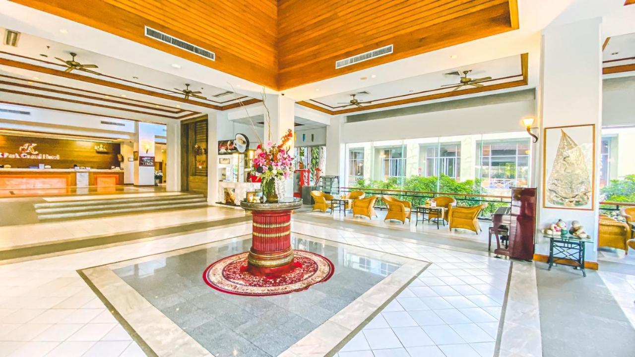 K Park Grand Hotel Sha Plus Certified Surat Thani Bagian luar foto