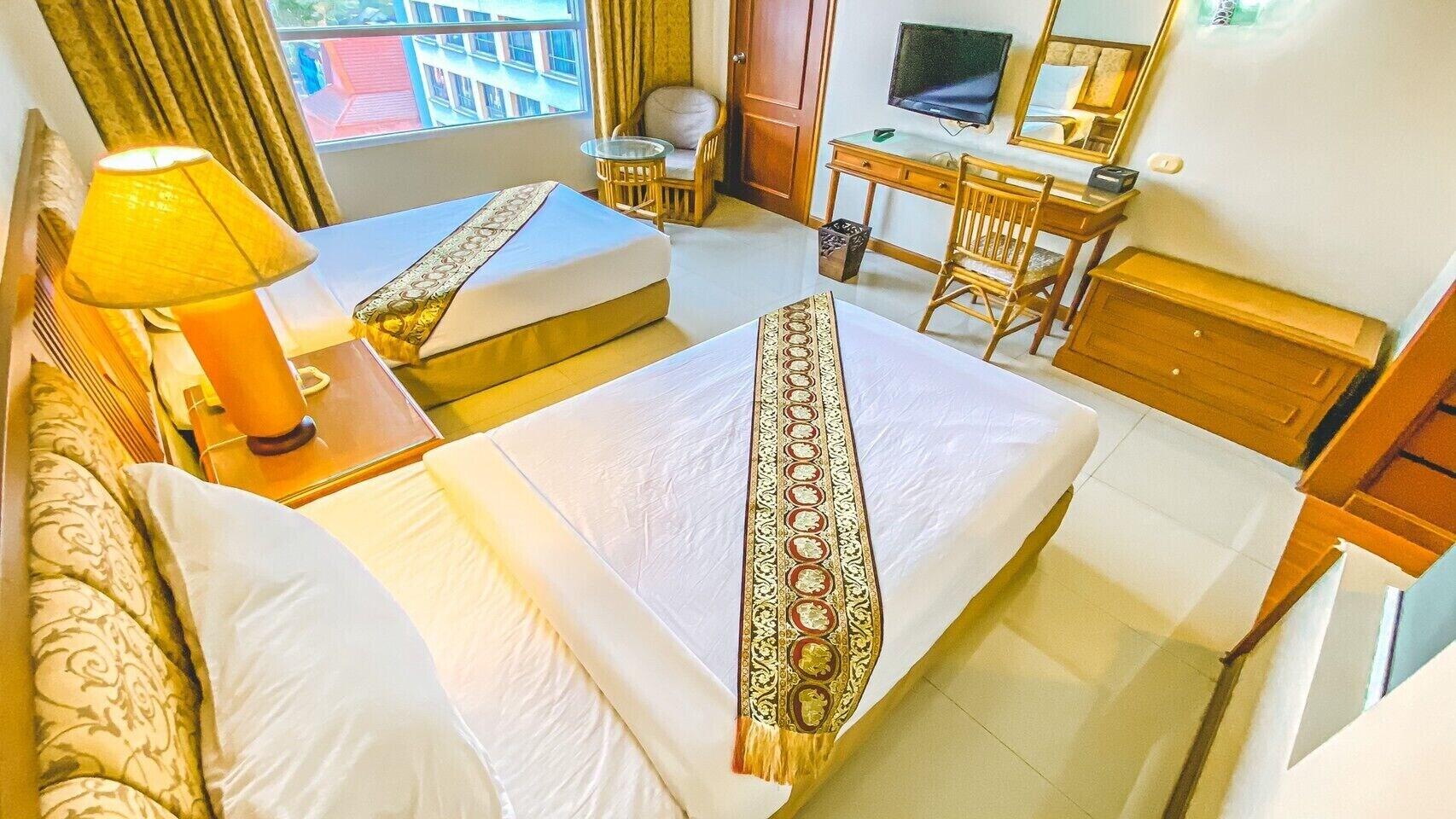 K Park Grand Hotel Sha Plus Certified Surat Thani Bagian luar foto
